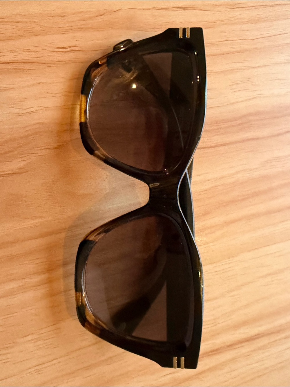 Foster Grant Black Tortoiseshell Women's Sunglasses